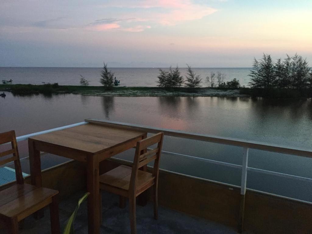 The River Mouth Phu Quoc Exterior foto